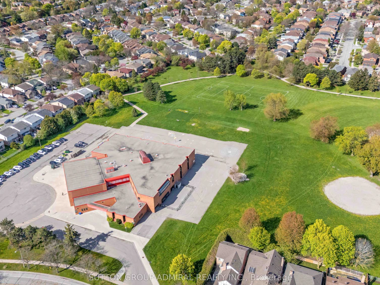 27 Ramblewood Lane, Vaughan, ON, L4J 6R8 - 43