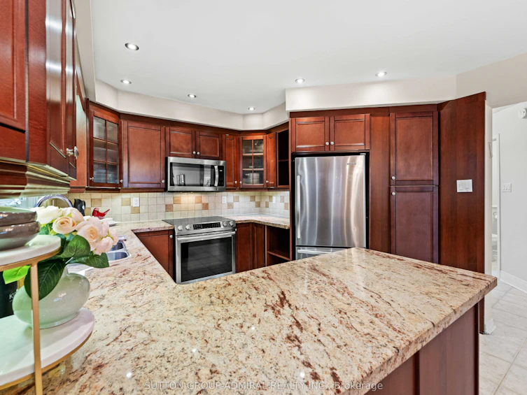 27 Ramblewood Lane, Vaughan, ON, L4J 6R8 - 9