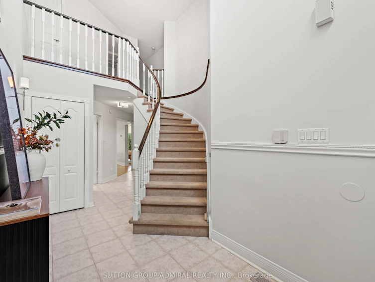 27 Ramblewood Lane, Vaughan, ON, L4J 6R8 - 5
