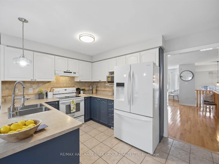 74 Wrendale Crescent, Georgina, ON, L4P 4C7 - 15