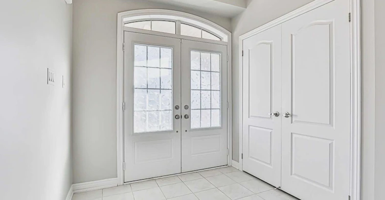 24 Applegate Drive, East Gwillimbury, ON, L9N 0R2 - 9