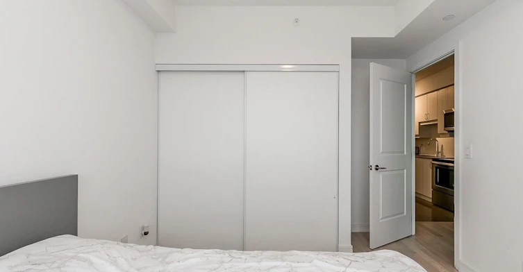 2213-9201 Yonge Street E, Richmond Hill, ON, L4C 1H9 - 8