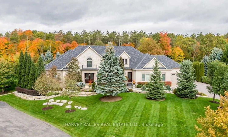 44 Grayfield Drive