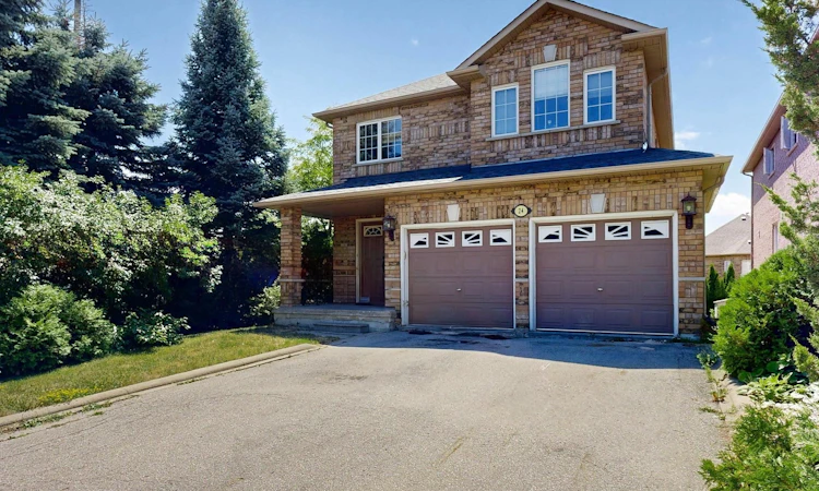 24 Cachet Hill Crescent