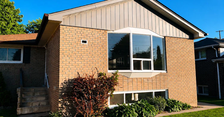 15B Aurora Heights Drive, Aurora, ON, L4G 2W3