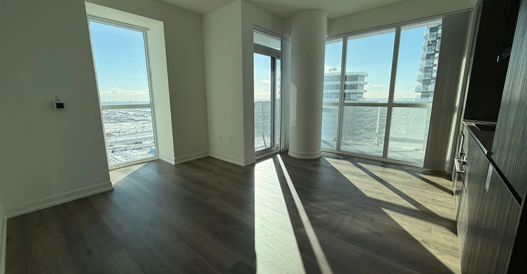 5112-8 Interchange Way, Vaughan, ON, L4K 5Z7 - 9