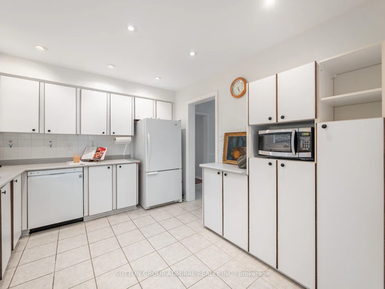 218 Mullen Drive, Vaughan, ON, L4J 2P1 - 14
