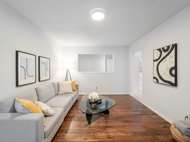 218 Mullen Drive, Vaughan, ON, L4J 2P1 - 6