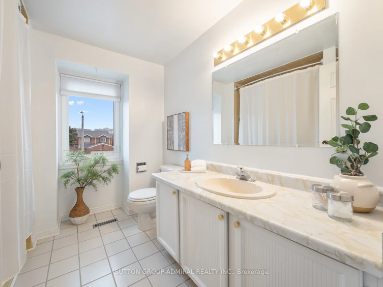 218 Mullen Drive, Vaughan, ON, L4J 2P1 - 24