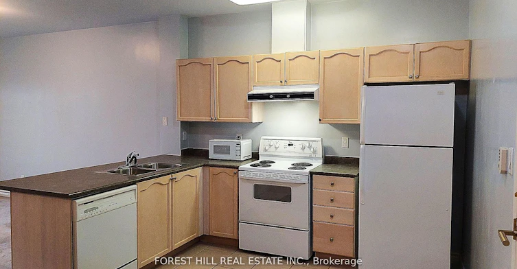 210-33 Wallace Street, Vaughan, ON, L4L 2P2 - 8