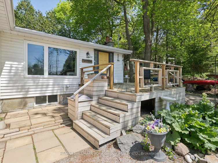 42 Connor Drive, Whitchurch-Stouffville, ON, L4A 7X3 - 4