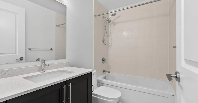 208-10 Gatineau Drive, Vaughan, ON, L4J 0L2 - 16