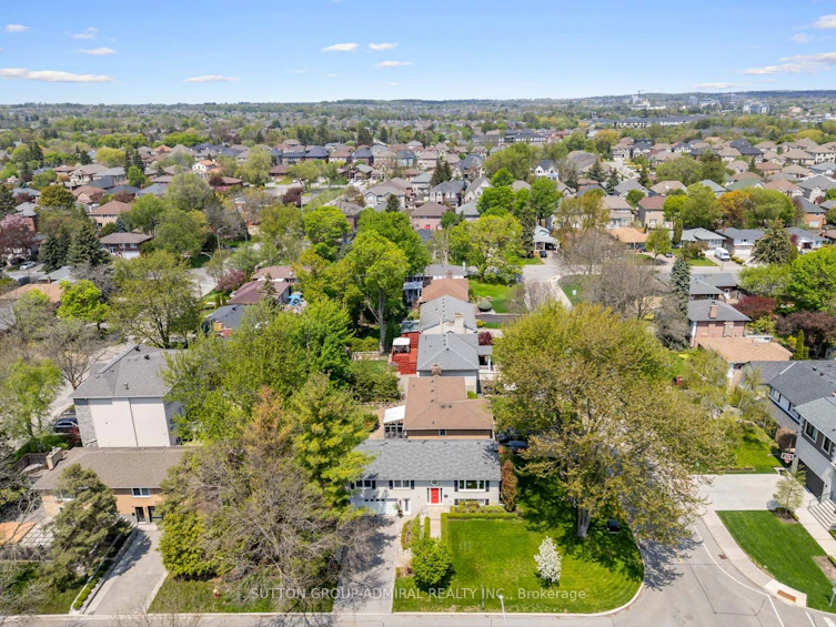125 Laverock Avenue, Richmond Hill, ON, L4C 4J8 - 44