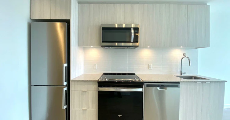 620E-8868 Yonge Street, Richmond Hill, ON, L4C 0T4 - 2