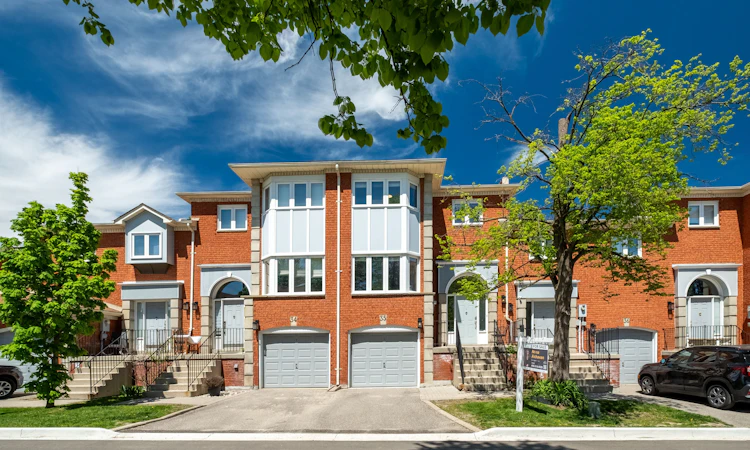 35-80 Mccallum Drive