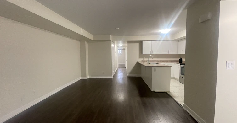 217-10 Dunsheath Way, Markham, ON, L6B 1N3