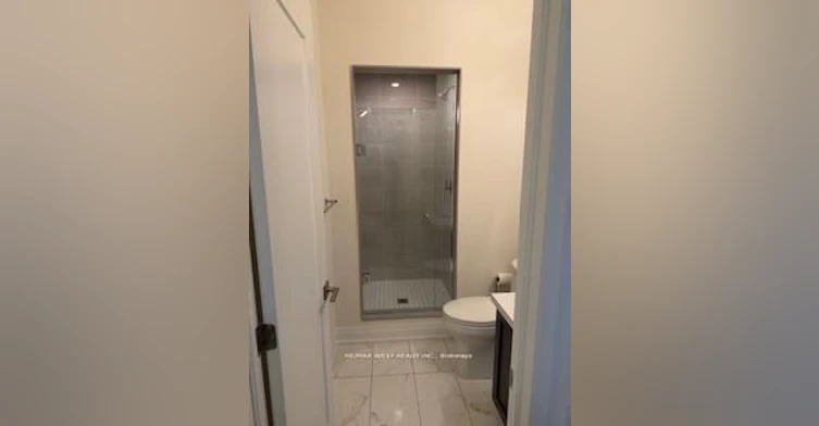 41 Schmeltzer Crescent, Richmond Hill, ON, L4E 1K9 - 6