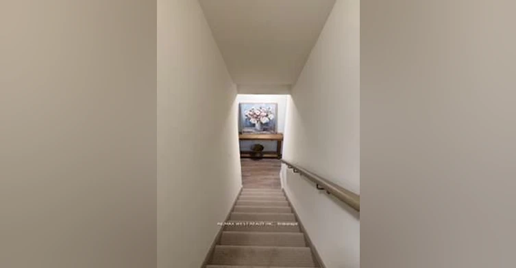 41 Schmeltzer Crescent, Richmond Hill, ON, L4E 1K9
