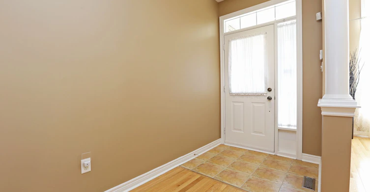 28 Barnstone Drive, Markham, ON, L6E 2B3 - 2