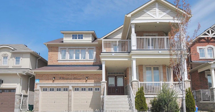 8 Farmhouse Crescent, Richmond Hill, ON, L4E 0K1