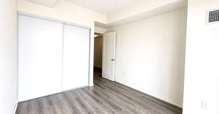 907-27 Korda Gate, Vaughan, ON, L4K 0P6 - 6