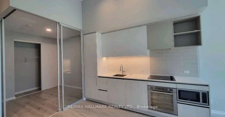 101-7890 Jane Street, Vaughan, ON, L4K 0K9 - 5