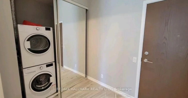 101-7890 Jane Street, Vaughan, ON, L4K 0K9 - 9