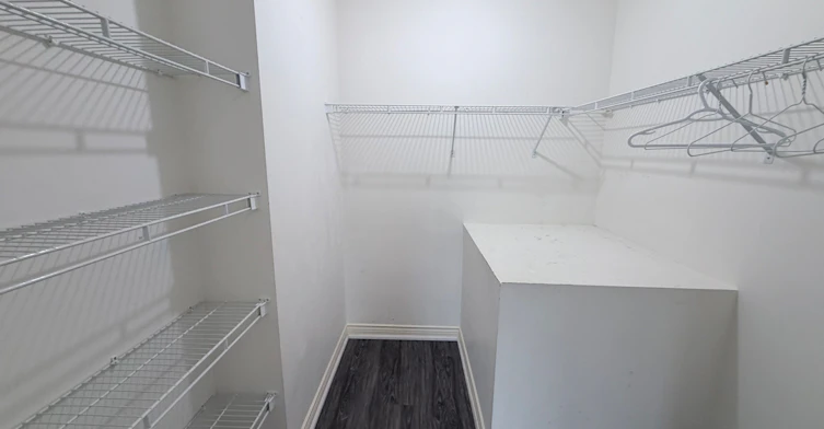 54-18 Clark Avenue W, Vaughan, ON, L4J 8H1 - 9