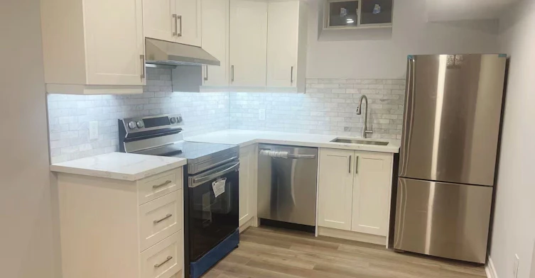 Basement-21 Weekes Avenue, Richmond Hill, ON, L4E 0N3 - 6