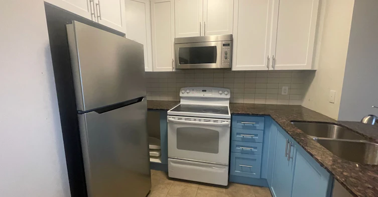 820-7325 Markham Road, Markham, ON, L3S 3J9 - 9