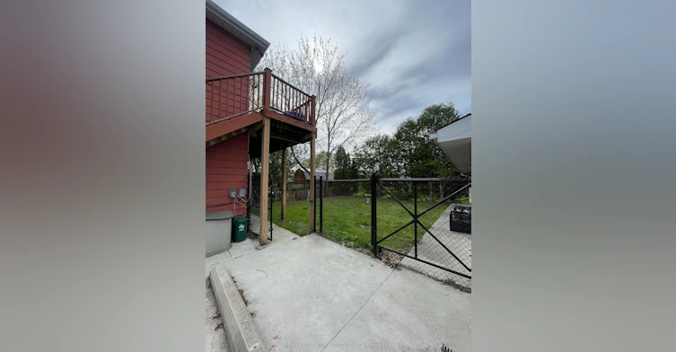 2-50 Middle Street, Georgina, ON, L0E 1R0 - 5