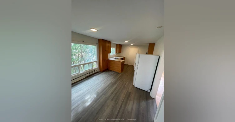 2-50 Middle Street, Georgina, ON, L0E 1R0 - 9