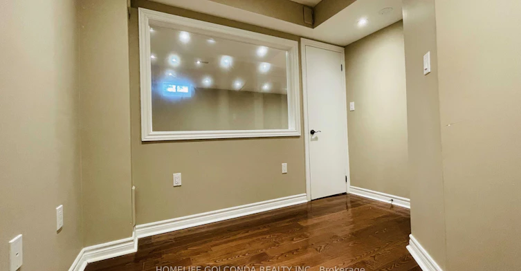 Lower-110A Bond Crescent, Richmond Hill, ON, L4E 3L1 - 17