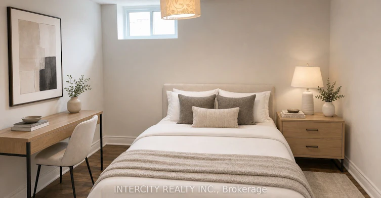 Lower-183 Collings Avenue, Bradford West Gwillimbury, ON, L3Z 1W2 - 3