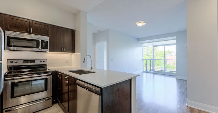 309-4700 Highway 7 N/A, Vaughan, ON, L4L 0B4 - 7
