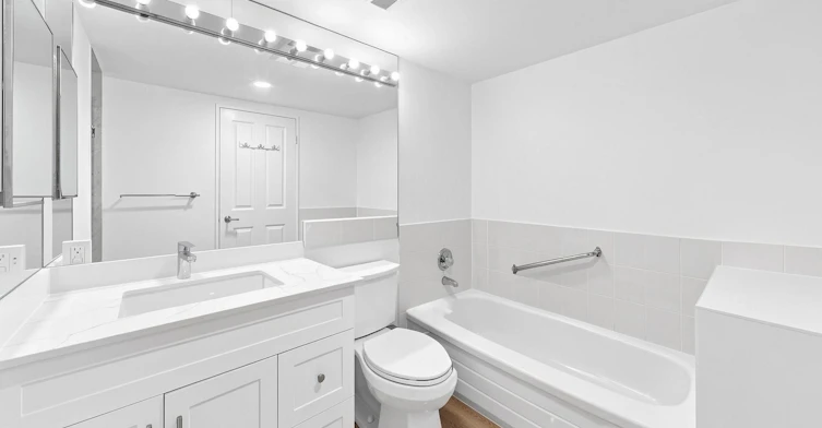 406-120 Promenade Circle, Vaughan, ON, L4J 7W9 - 13