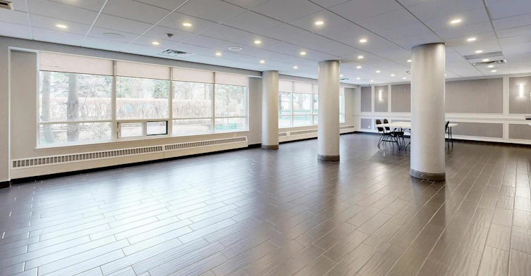 406-120 Promenade Circle, Vaughan, ON, L4J 7W9 - 32