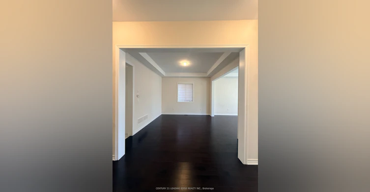 237 Danny Wheeler Boulevard, Georgina, ON, L4P 0J8 - 6