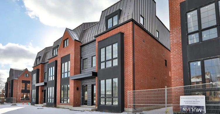 204 Atkinson Avenue, Vaughan, ON, L4J 0M1 - 3