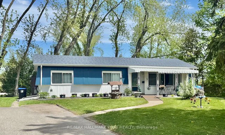 9 Locust Hill Court