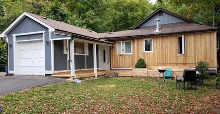 257 Parkwood Avenue, Georgina, ON, L4P 2X2