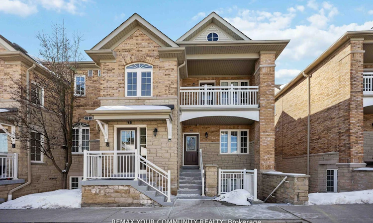 17-520 Silken Laumann Drive