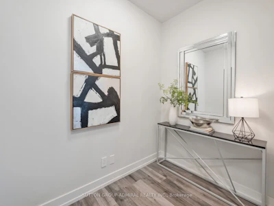 813-9471 Yonge Street - 2