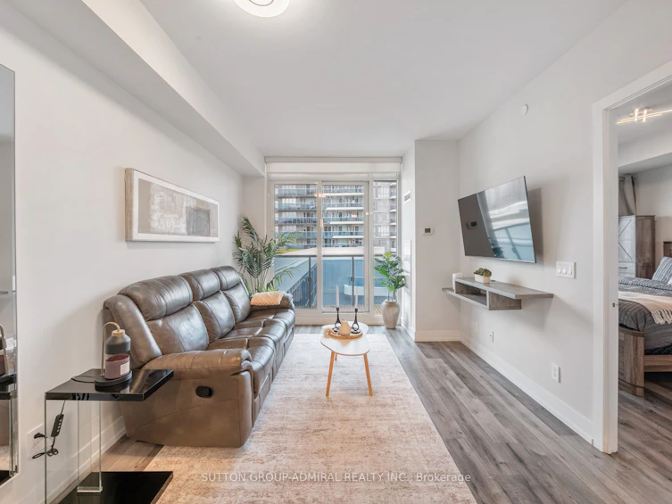 813-9471 Yonge Street, Richmond Hill, ON, L4C 0Z5 - 8