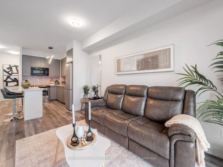 813-9471 Yonge Street, Richmond Hill, ON, L4C 0Z5 - 9