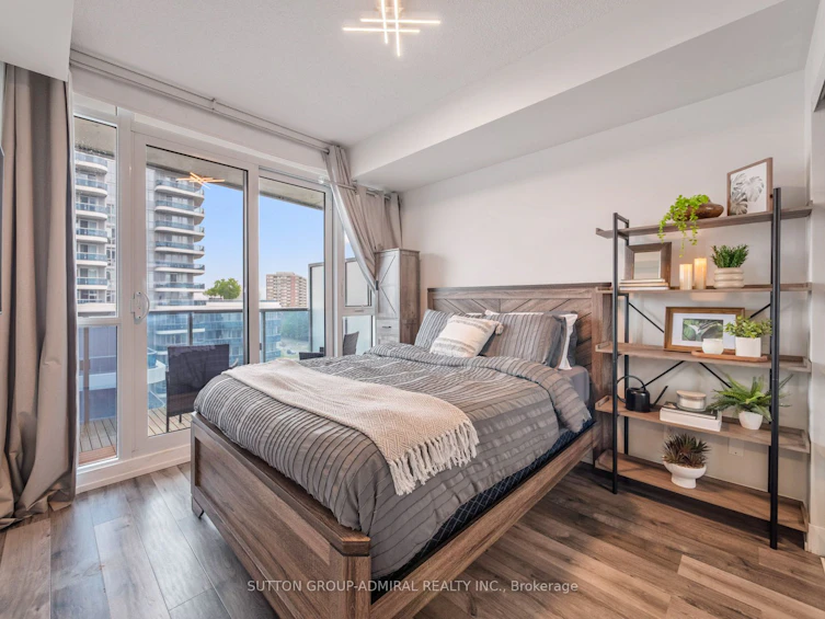 813-9471 Yonge Street, Richmond Hill, ON, L4C 0Z5 - 10