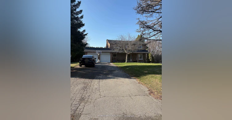 10 Testa Street, East Gwillimbury, ON, L0L 1R0