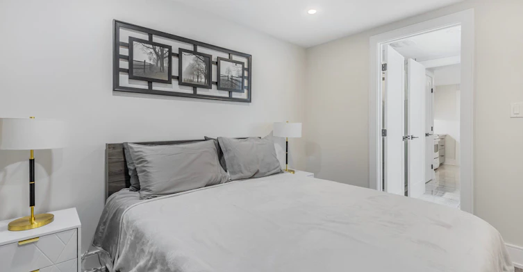 Lower-12 Tower Court, Bradford West Gwillimbury, ON, L3Z 2V2 - 10