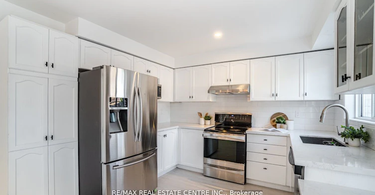 Upper-83 Convoy Crescent, Vaughan, ON, L6A 3H3 - 6
