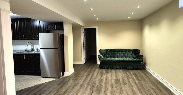 BSMT-140 Roxbury Street, Markham, ON, L3S 3T4 - 2